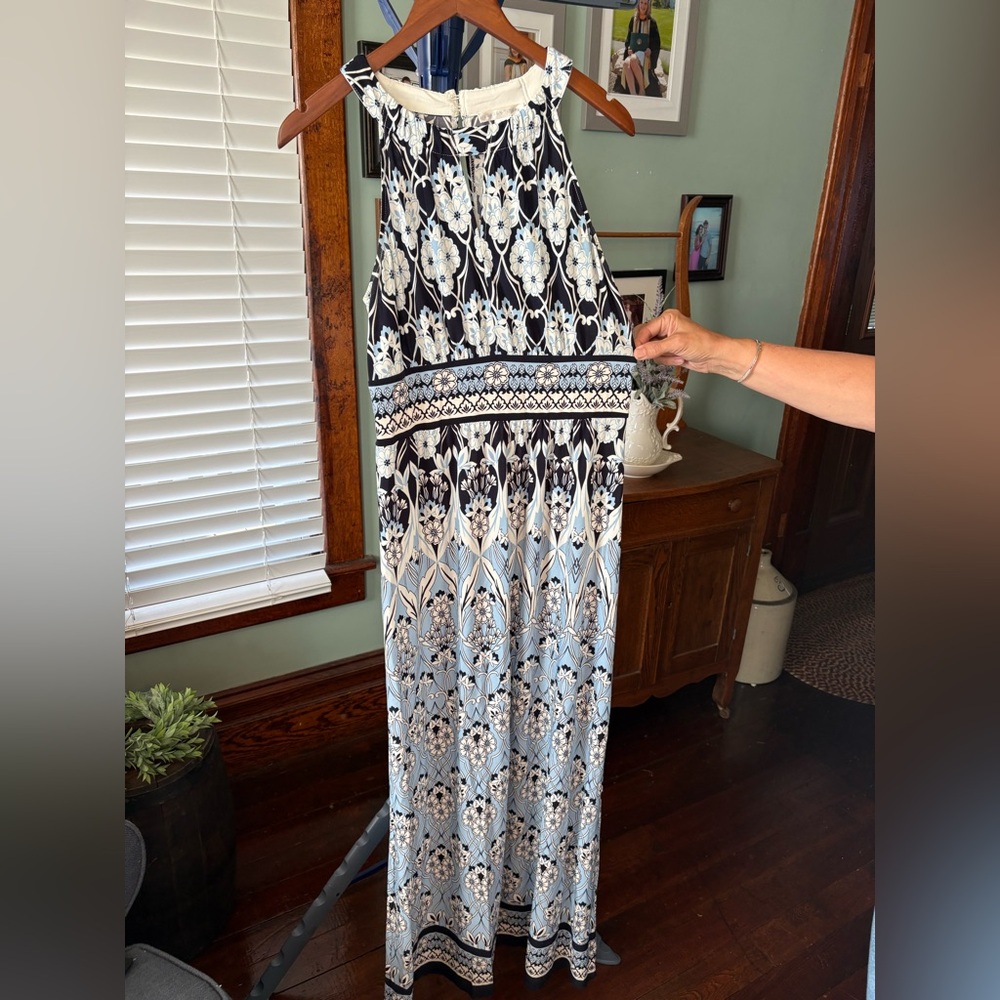 London Times Navy and Cream Geometric Maxi Dress